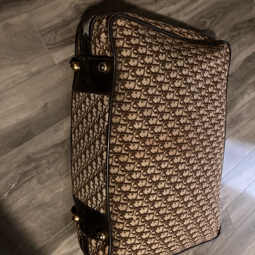 Christian Dior vintage suitcase. 24” x18”. Clean.Bit of wear top leather corners - Picture 3 of 5